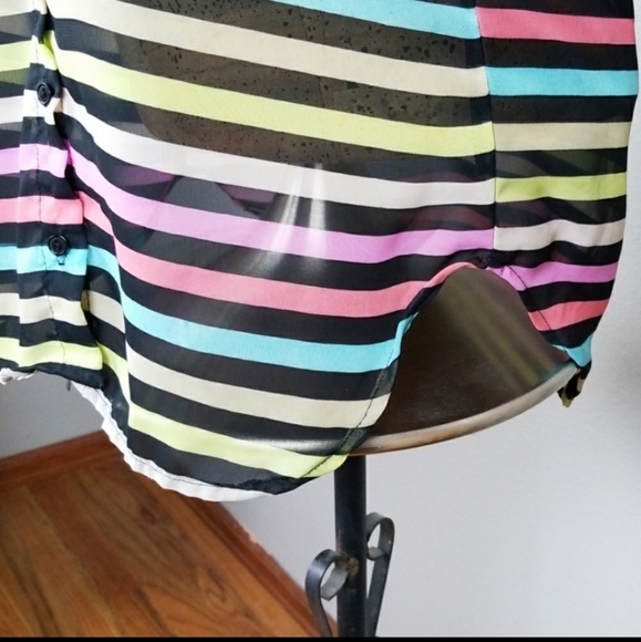 Catch My I size M top EUC - Picture 6 of 8